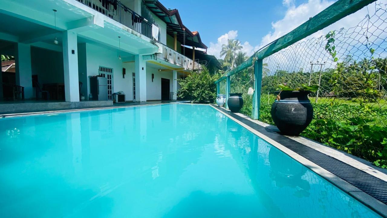 Royal Ace Unawatuna Extérieur photo