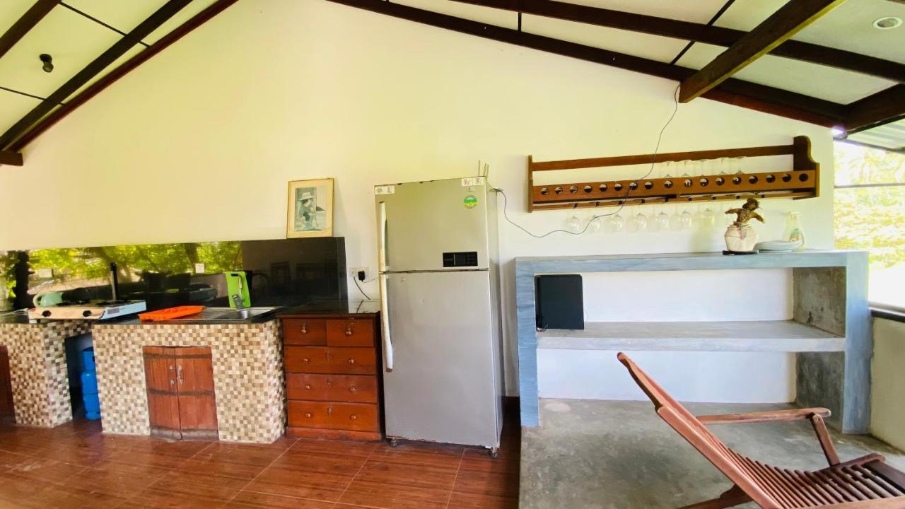 Royal Ace Unawatuna Extérieur photo