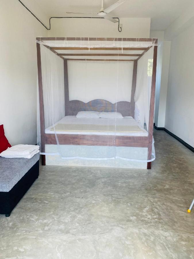 Royal Ace Unawatuna Extérieur photo