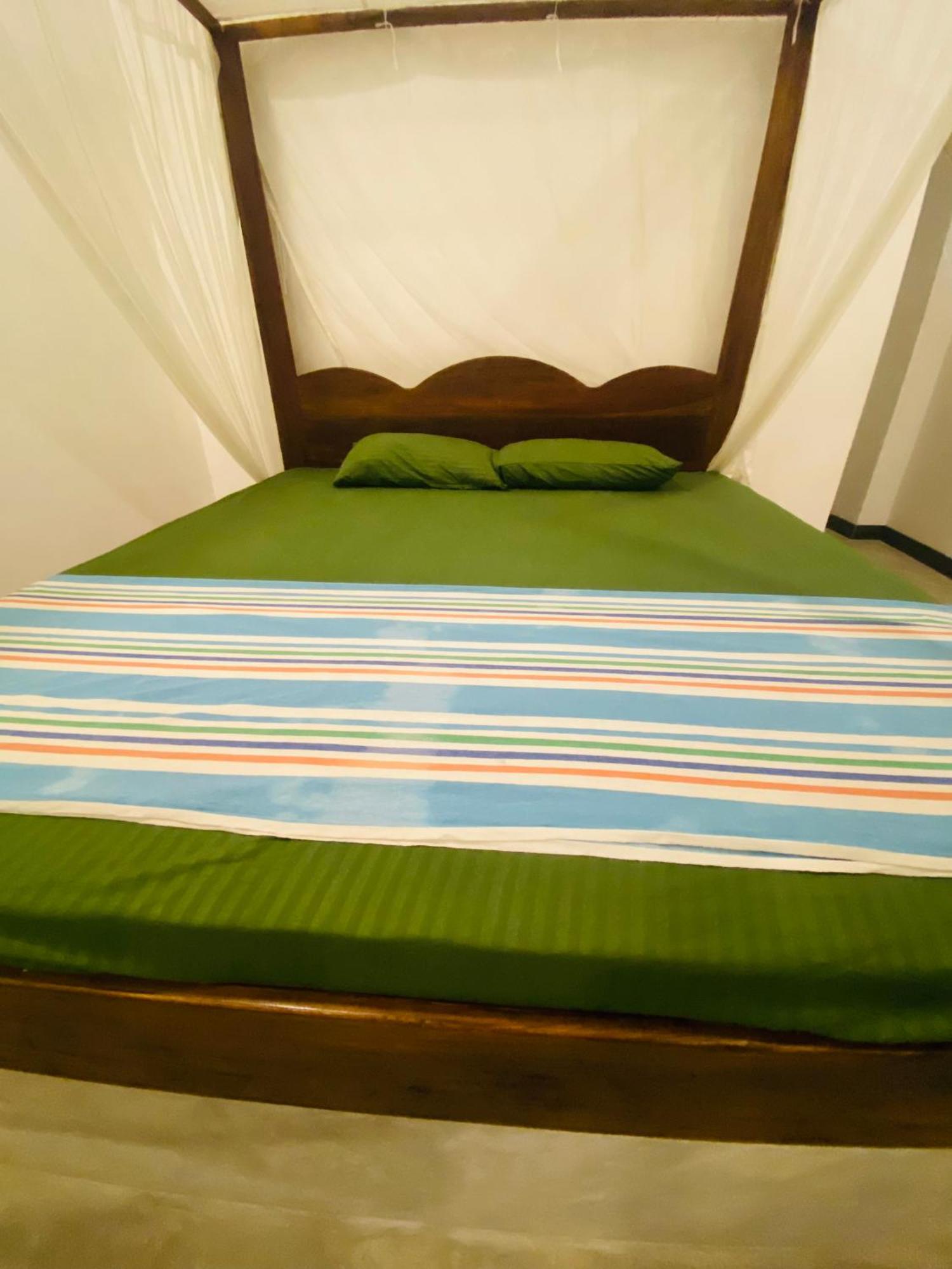 Royal Ace Unawatuna Extérieur photo