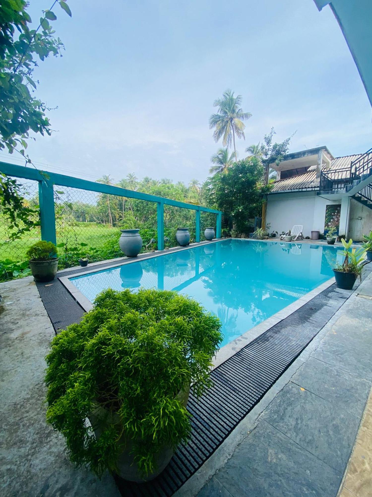Royal Ace Unawatuna Extérieur photo