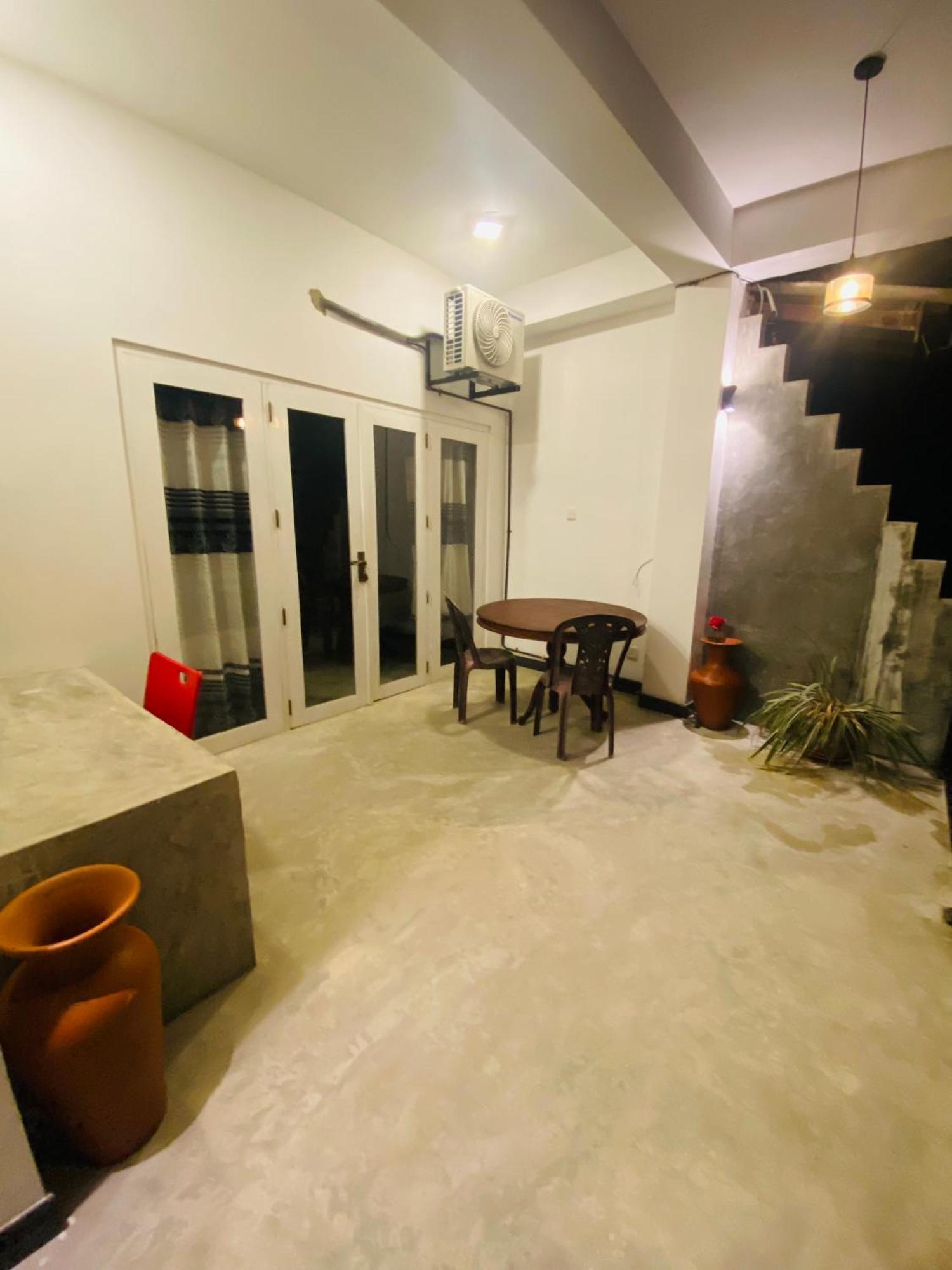 Royal Ace Unawatuna Extérieur photo